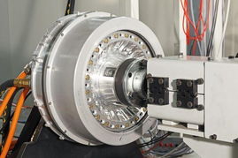 福特嘉年华电动版曝光 搭载新型轮式电机，革新液压动力系统